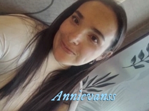 Annievanss