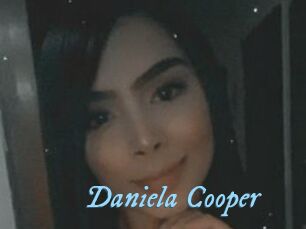 Daniela_Cooper