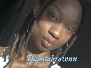 Dakotabrownn