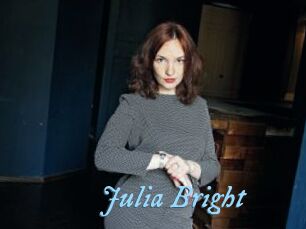 Julia_Bright