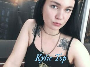 Kylie_Top