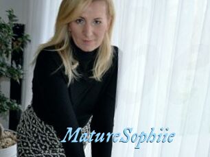 MatureSophiie