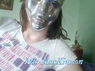 Mia_MacKinnon
