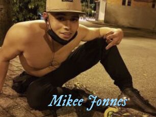 Mikee_Jonnes