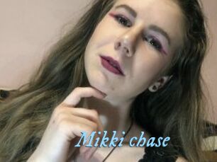 Mikki_chase