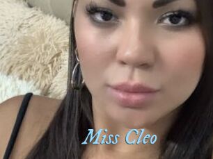 Miss_Cleo