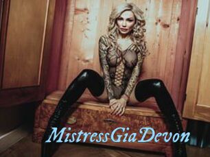 MistressGiaDevon