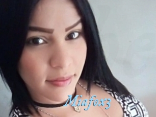 Miafox3