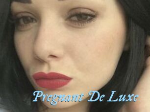 Pregnant_De_Luxe