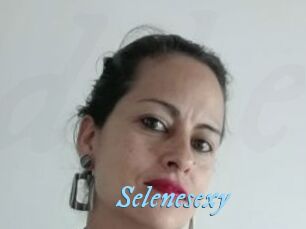 Selenesexy